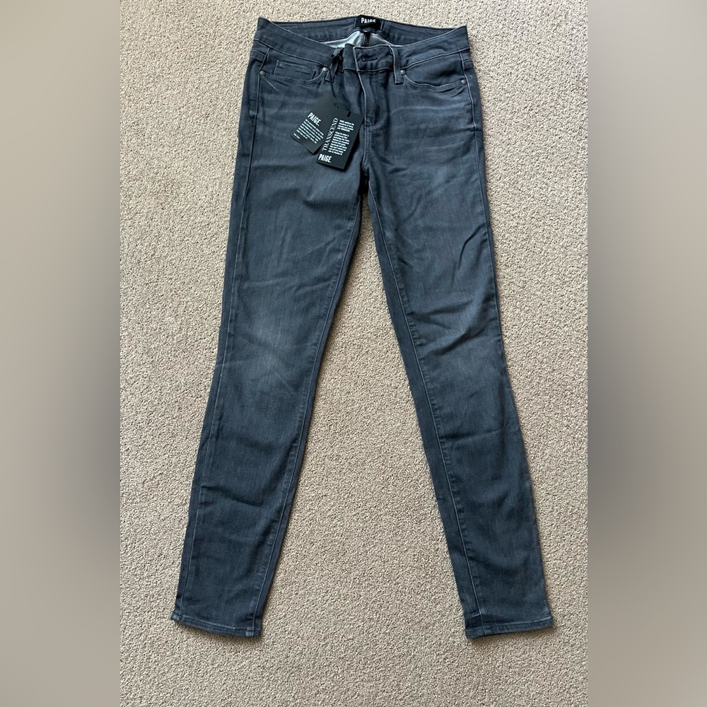 PAIGE Verdugo Ultra Skinny Jeans in Watson Grey size 28 l.  Inseam 29.5” NWT